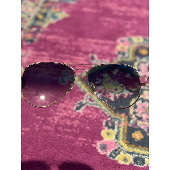 Ray-ban aviator gradient